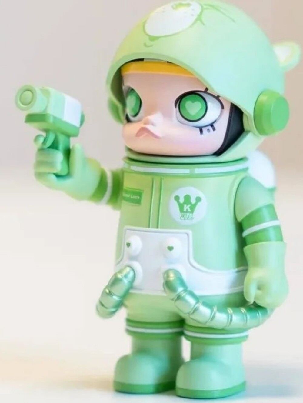 POP MART MEGA Space Molly 100% Series 3 Care Bears collaboration Good Luck Bear